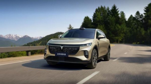 太原股票配资网 华为全家桶加持，纯电续航 900km，全新岚图知音配置拉满，售价 20.29 万元起